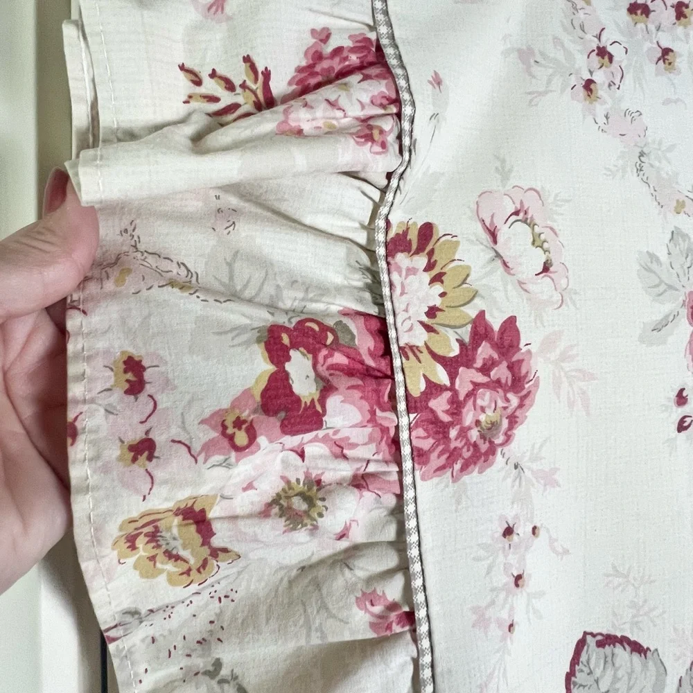 Waverly Norfolk Rose Standard Ruffle Pillowcases Set of 2 Vintage Cottagecore